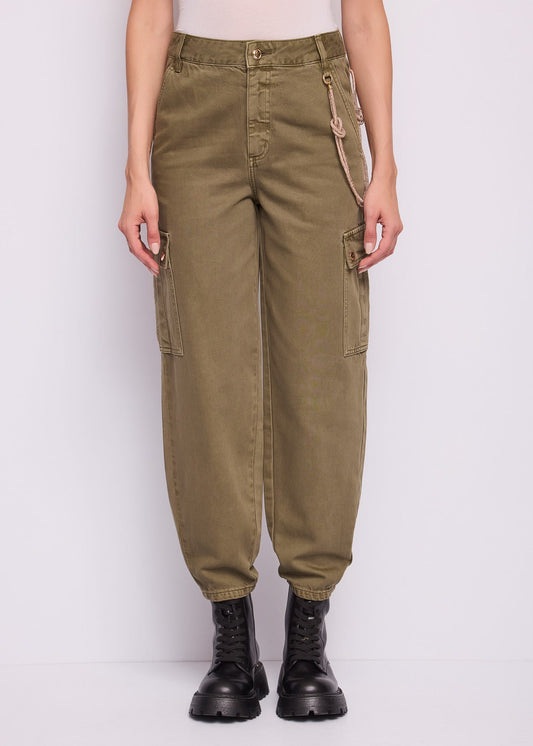 Pantaloni cargo da donna con charm