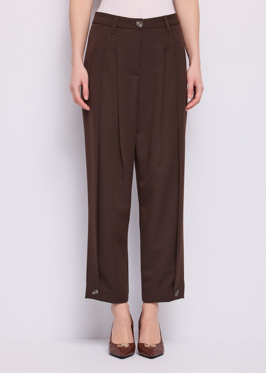 Pantaloni cropped da donna con pinces