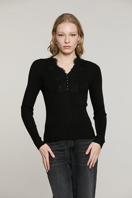 Maglia CABBI manica lunga serfino scollo a V con bottoni + strass + inserti pizzo costina - RDA2602605012 - Relish Autunno/Inverno 2026
