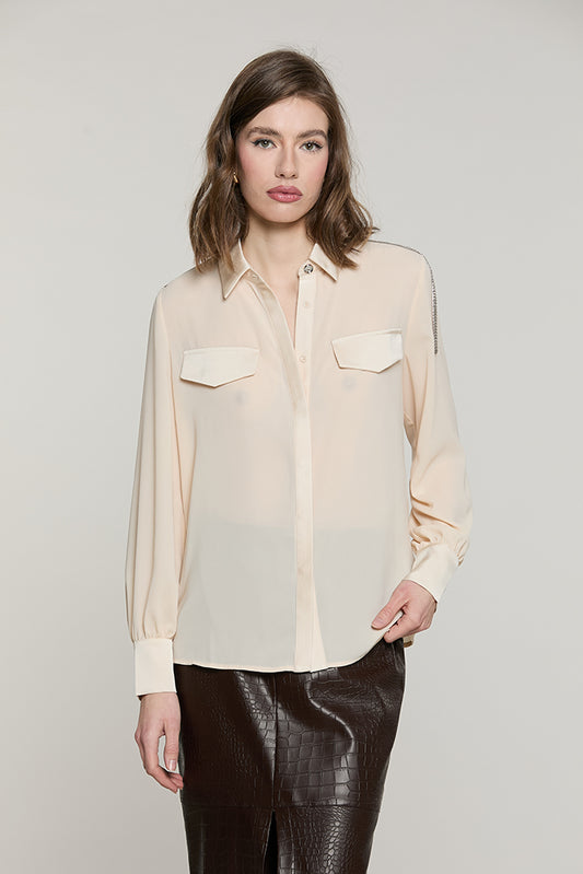 Camicia SERIOUS manica lunga con tasche + patte raso + applicazioni strass - RDA2603009012 - Relish Autunno/Inverno 2026
