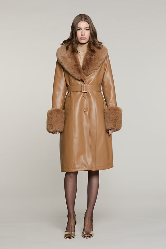 Cappotto THEKOLOR manica lunga con collo + polsi ecopelliccia staccabile con ts ecopelle - RDA2605299015 - Relish Autunno/Inverno 2026