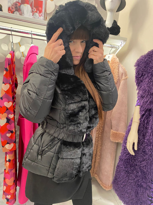 Piumino con cappuccio donna Autunno Inverno 2023 A575 no brand nero - Denny Store Italia