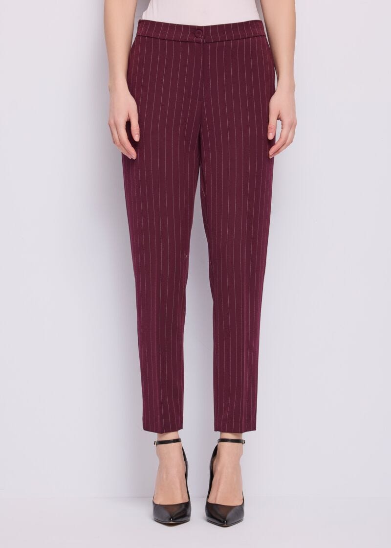 Pantaloni da donna con piega - fronte