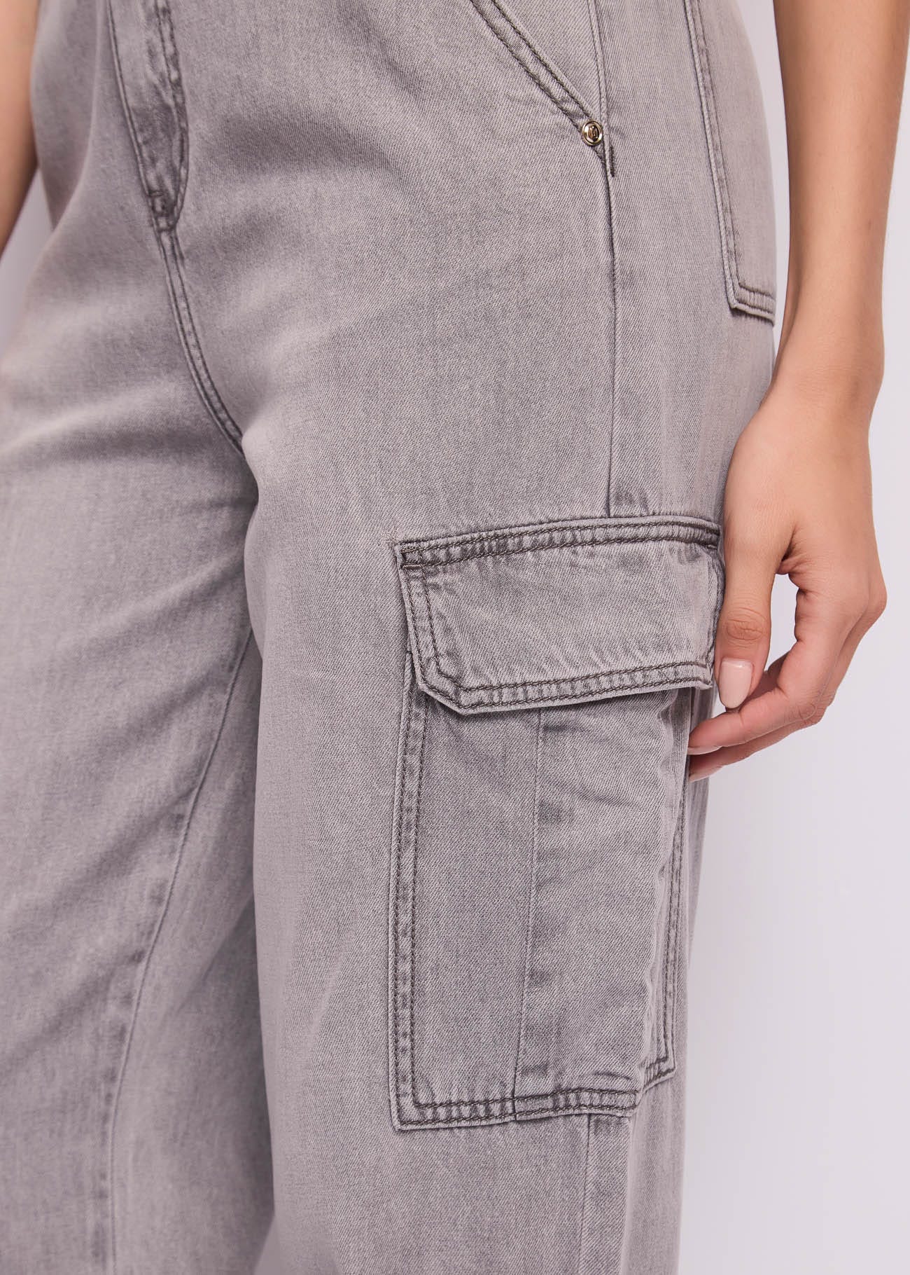 Jeans cargo da donna in cotone used