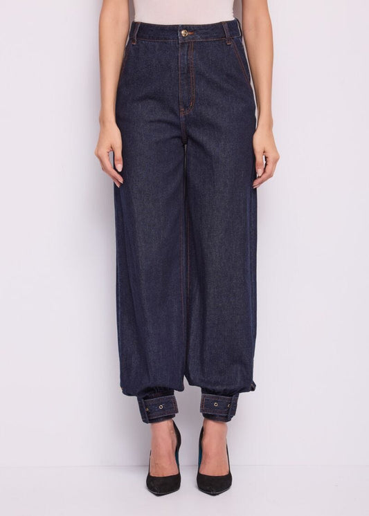 Jeans a vita alta da donna con cinturini - fronte