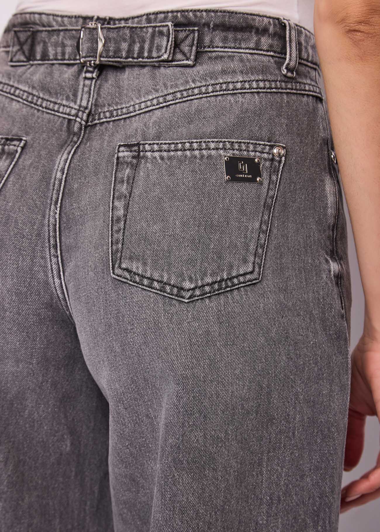 Jeans da donna in cotone con cinturino