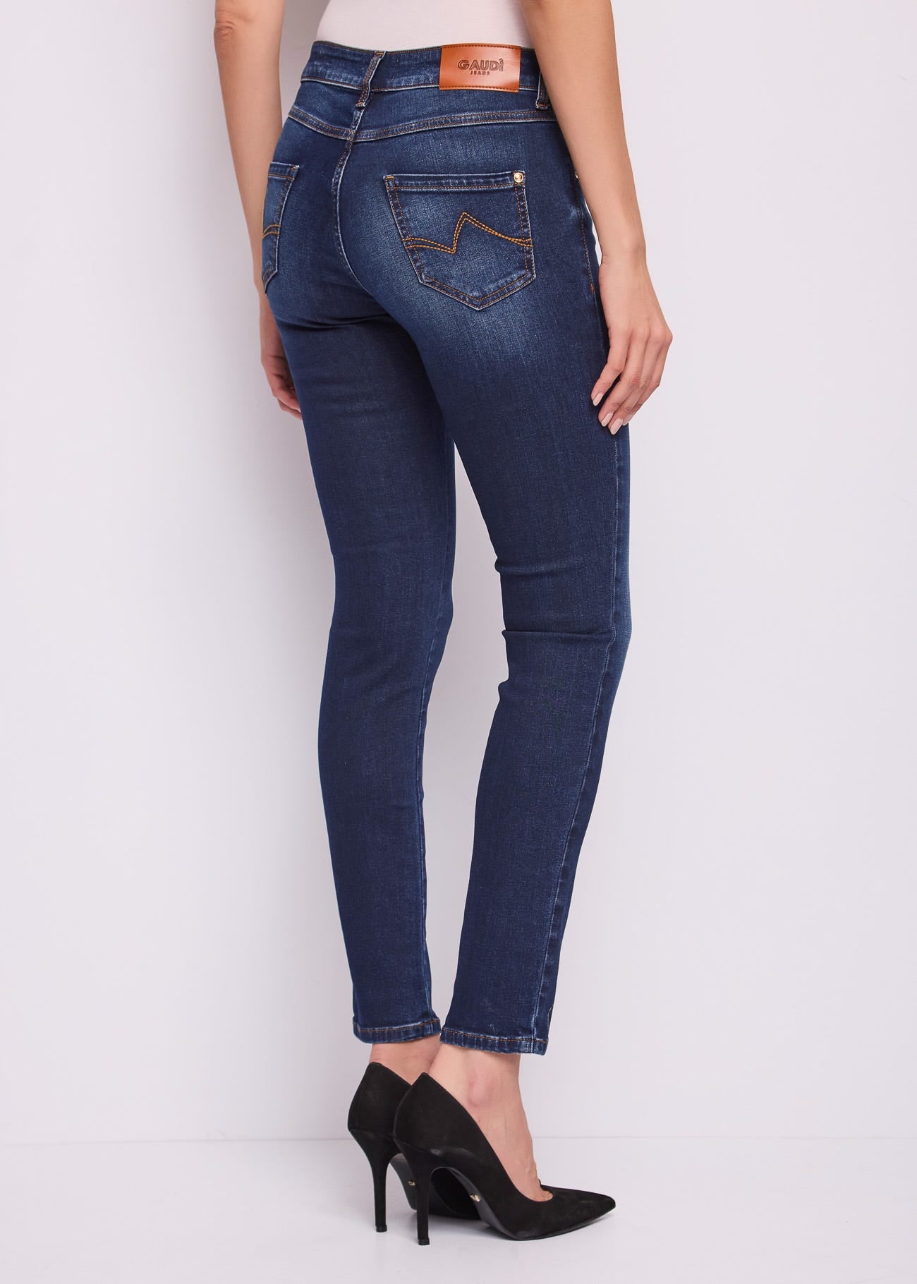 Jeans skinny cinque tasche da donna