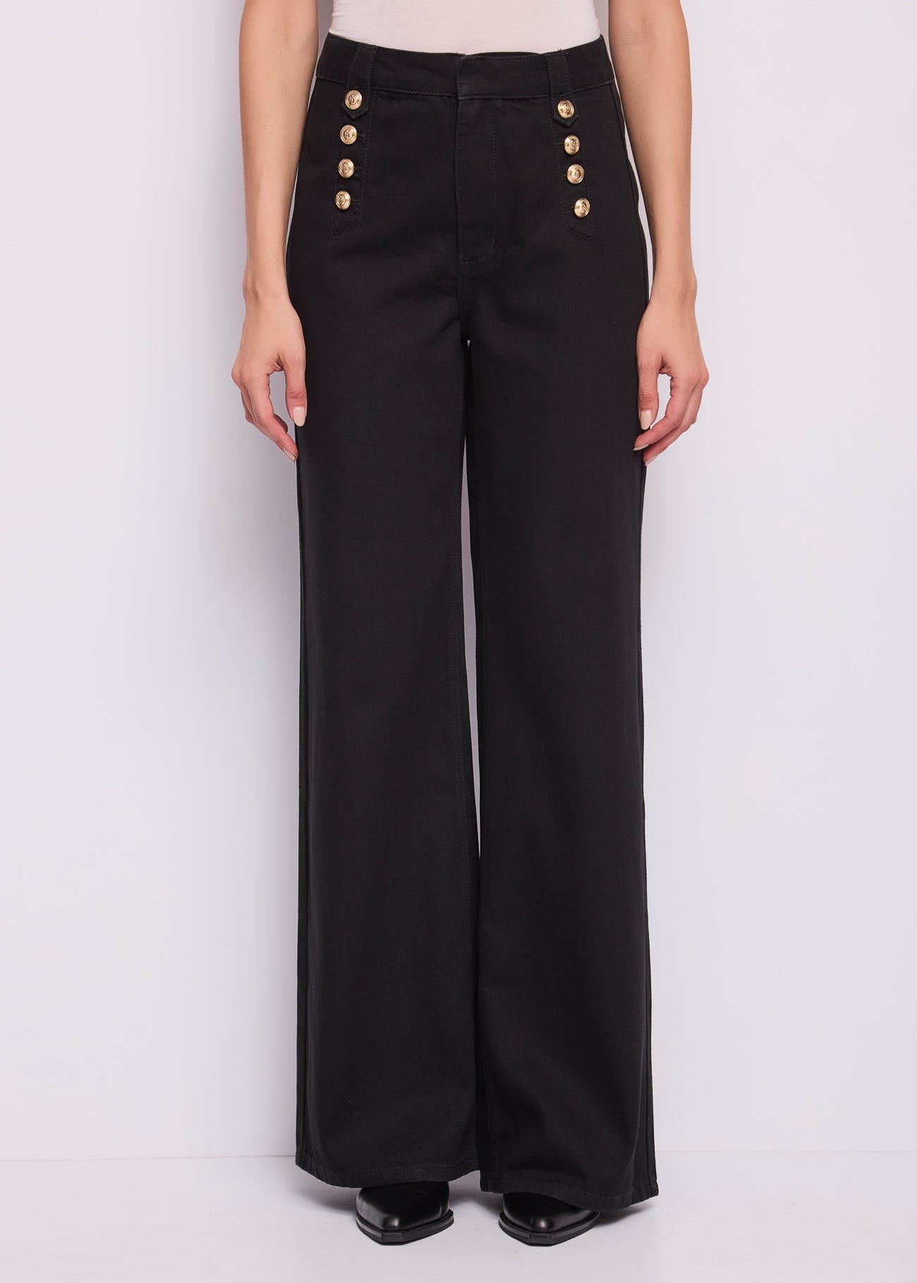 Jeans wide leg da donna con bottoni dorati