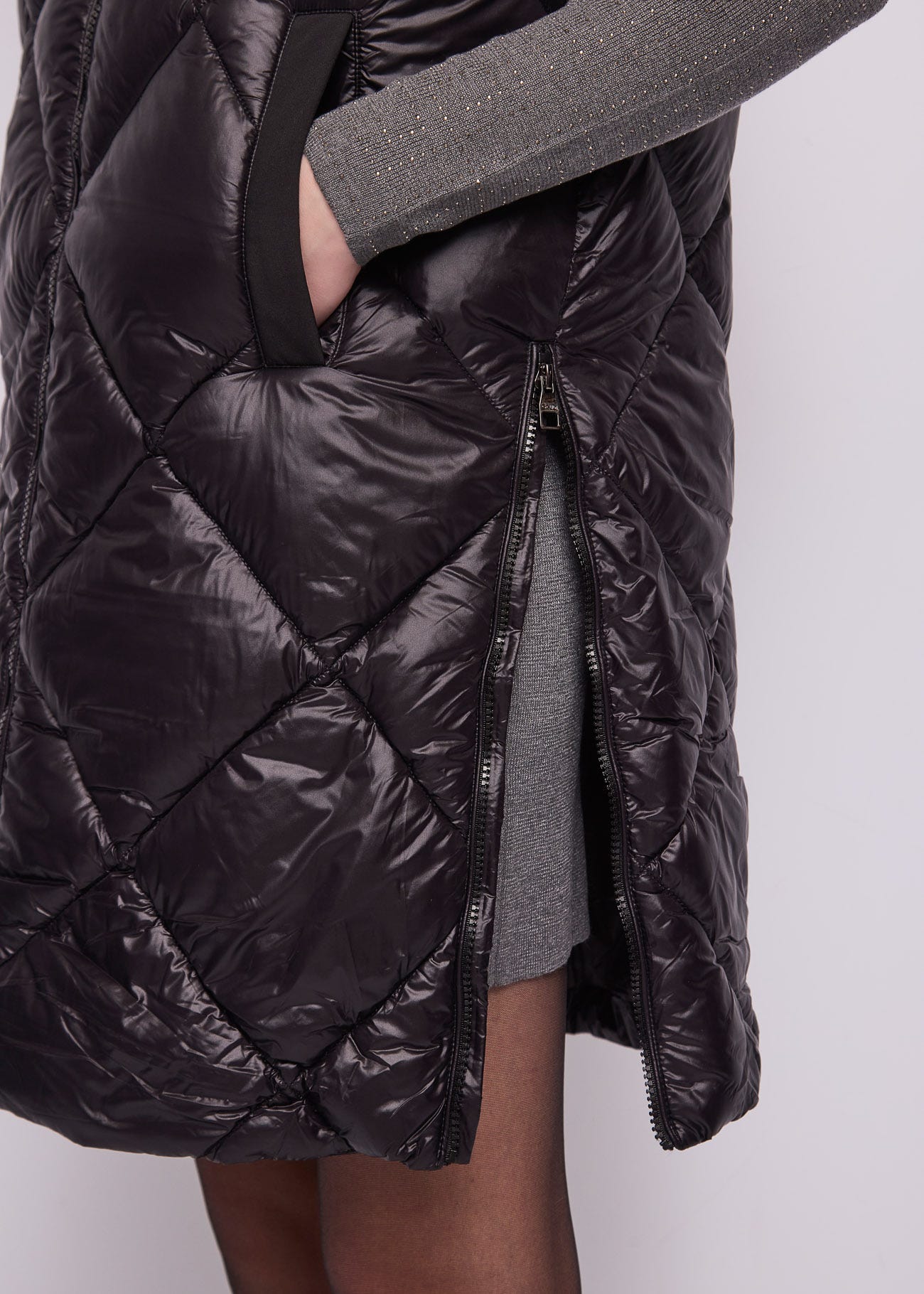 Gilet nero da donna in nylon trapuntato