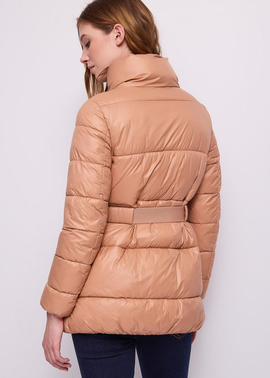 Piumino marrone da donna con cintura