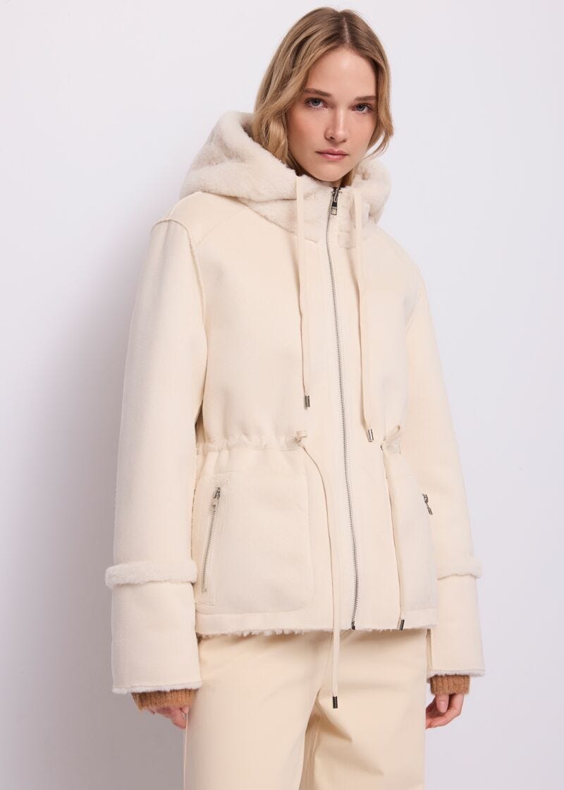 Giacca da donna in shearling con cappuccio - fronte