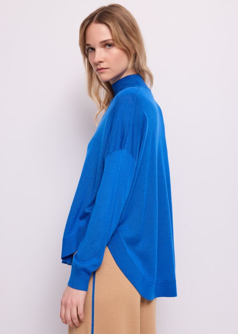 Maglia da donna in lana con collo alto - dettaglio