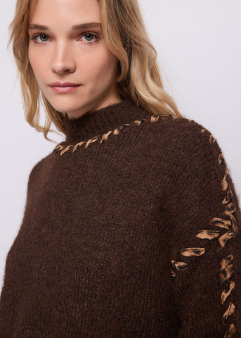 Maglia da donna in lana con collo alto