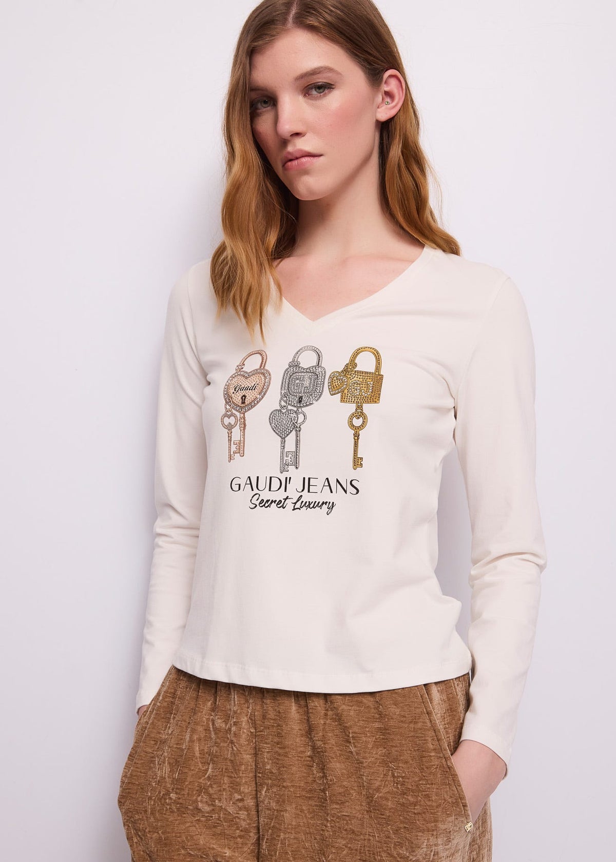 T-shirt da donna con scollo a V
