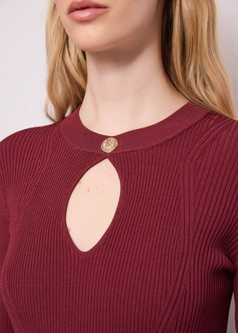 Abito midi da donna con bottone gioiello - dettaglio 2