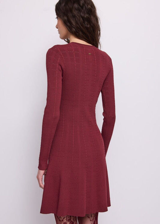Abito corto da donna in maglia con bottoni - dettaglio