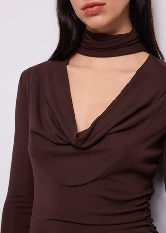 Abito midi da donna con collo alto