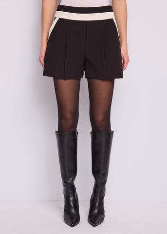 Shorts da donna in tessuto tecnico