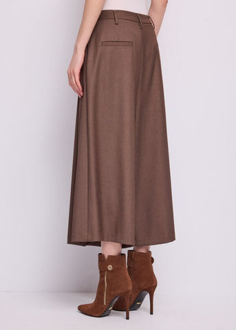 Pantaloni da donna con piega e tasche - dettaglio