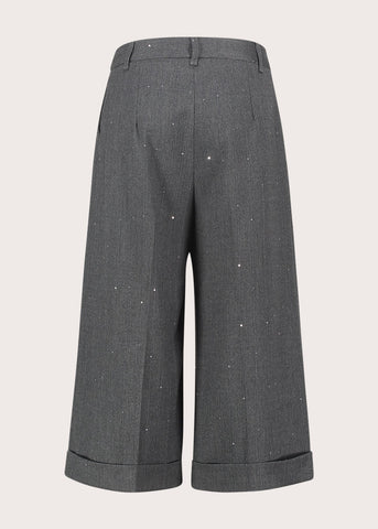 Pantaloni da donna con piega e risvolto