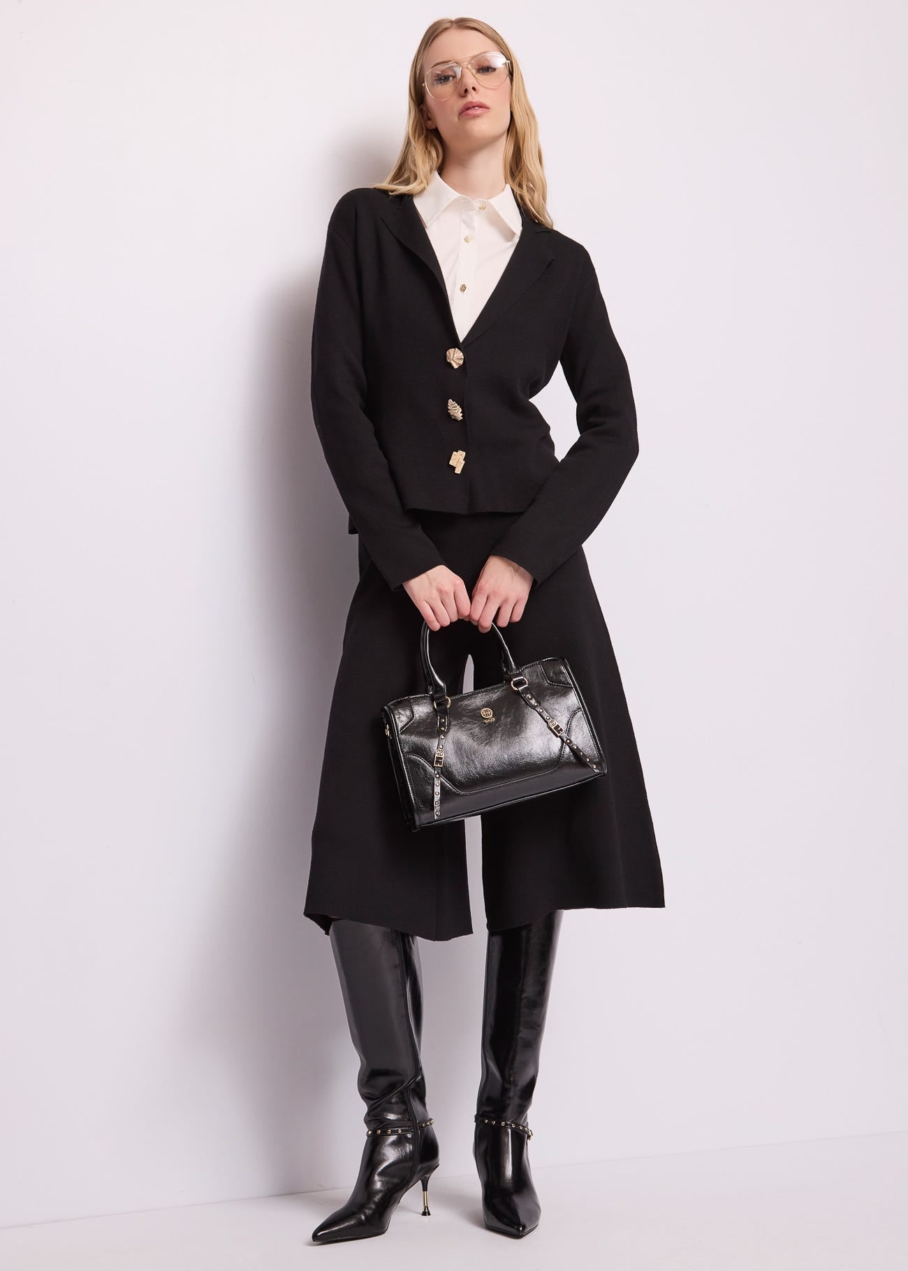 Giacca da donna con revers e bottoni