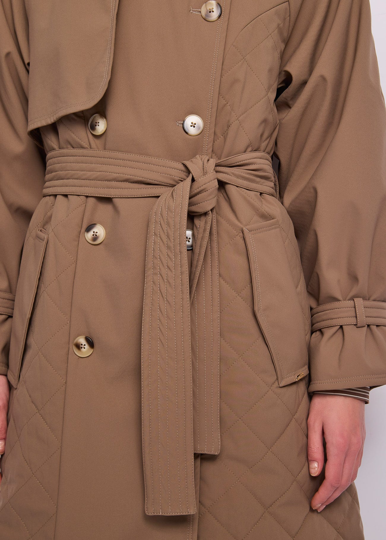 Trench doppiopetto da donna con cintura
