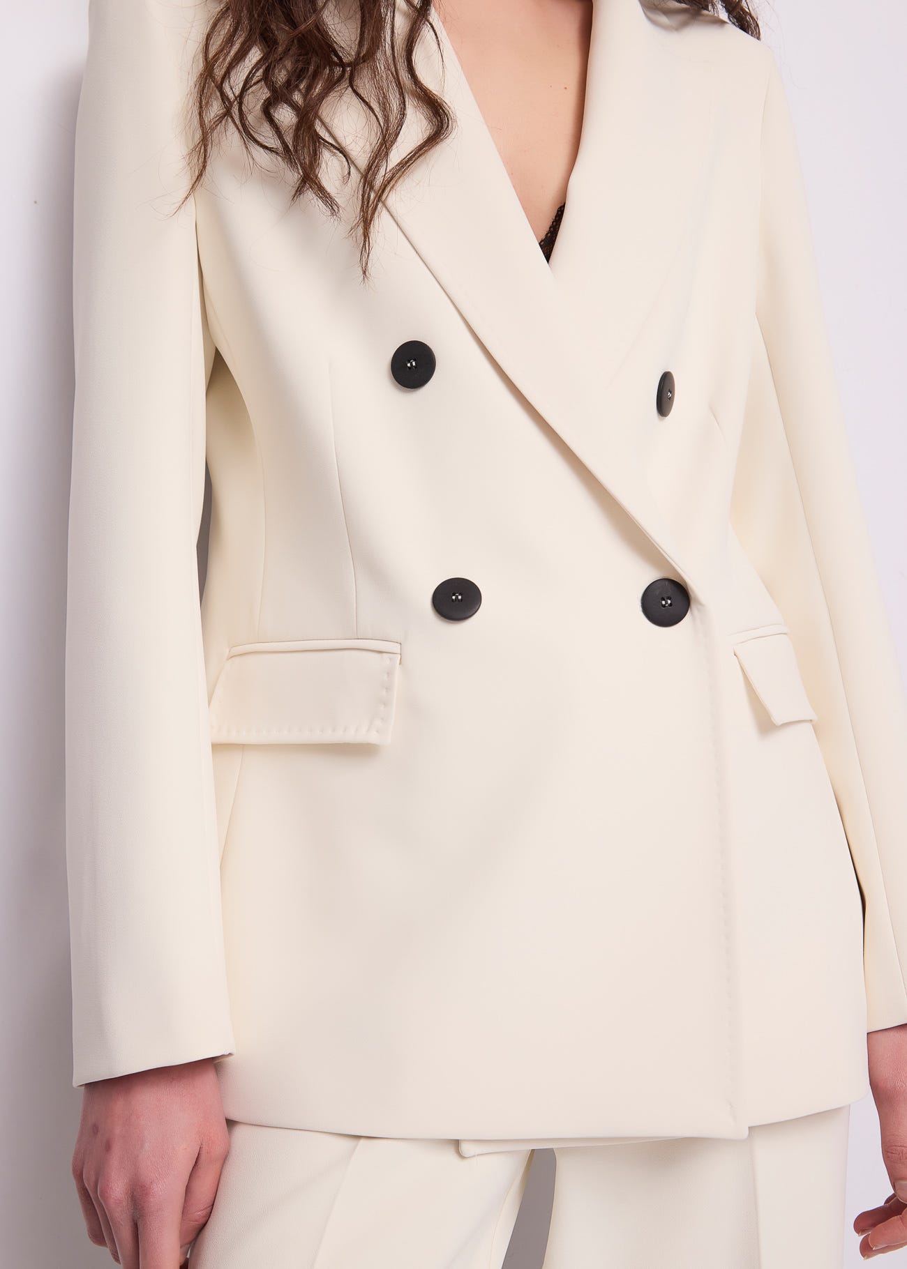 Blazer da donna con revers a lancia
