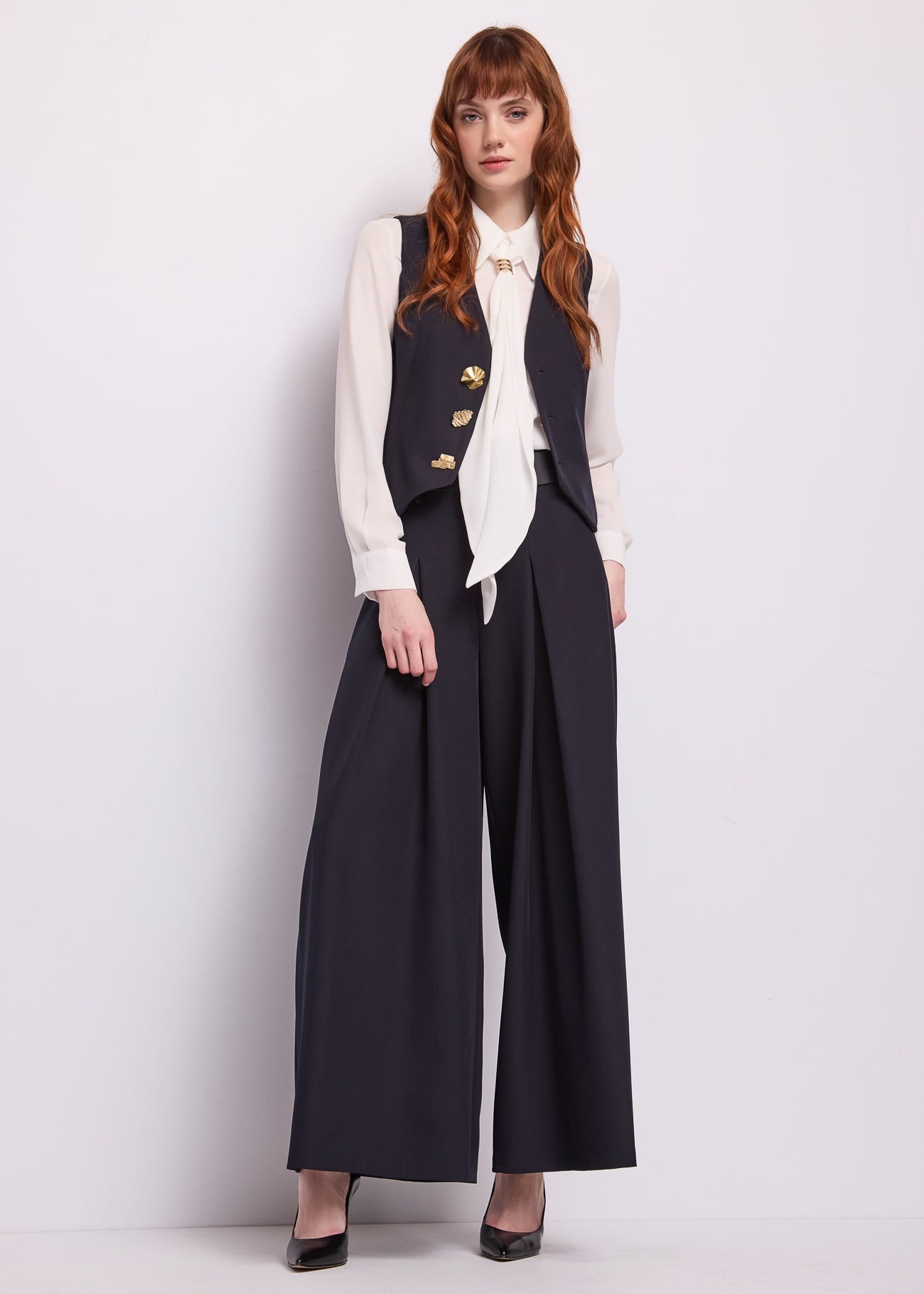 Gilet monopetto da donna con scollo a V