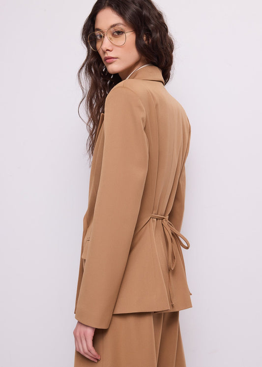 Blazer da donna con revers e laccetti