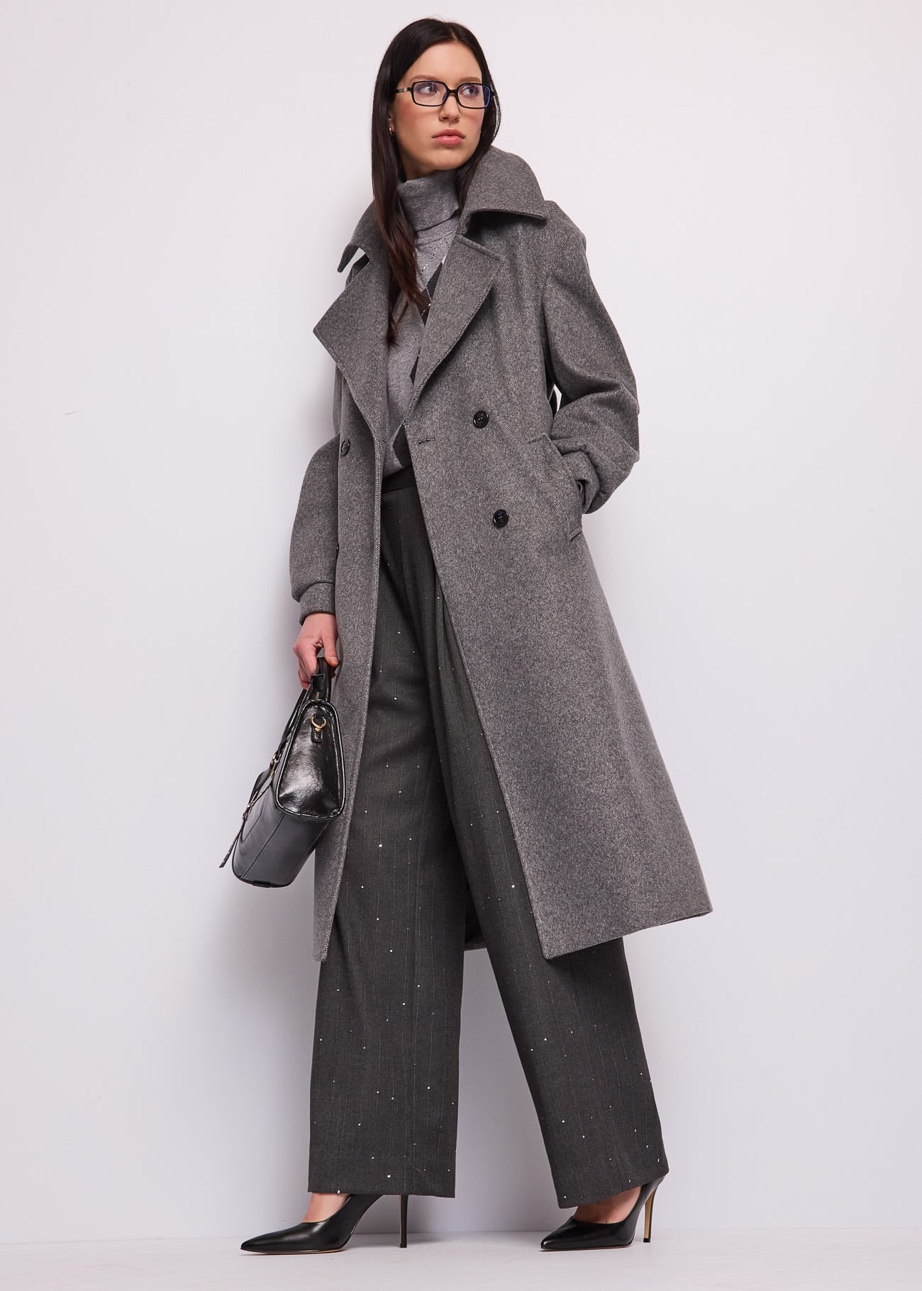 Cappotto da donna con revers e cintura