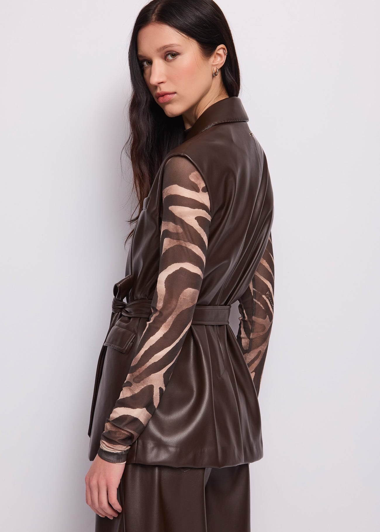 Gilet da donna con revers e cintura