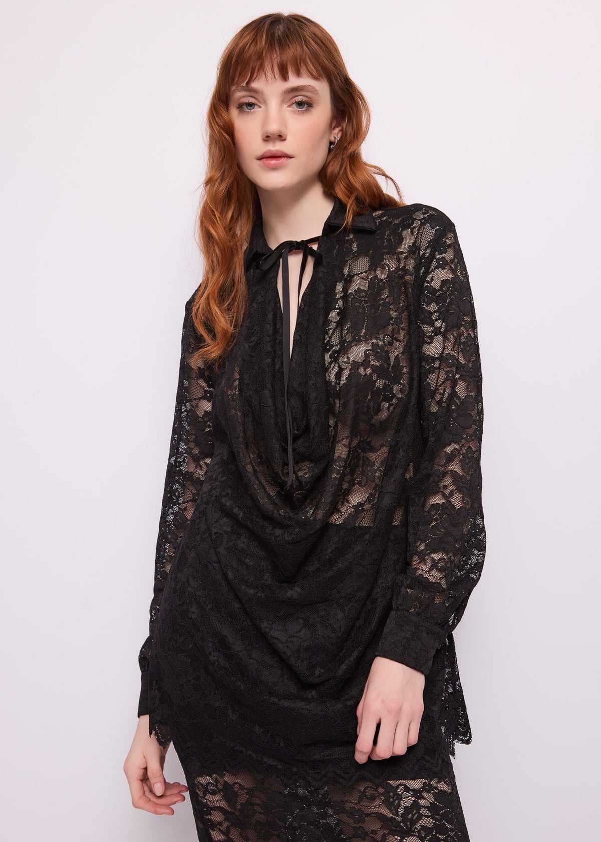 Blusa da donna con drappeggio