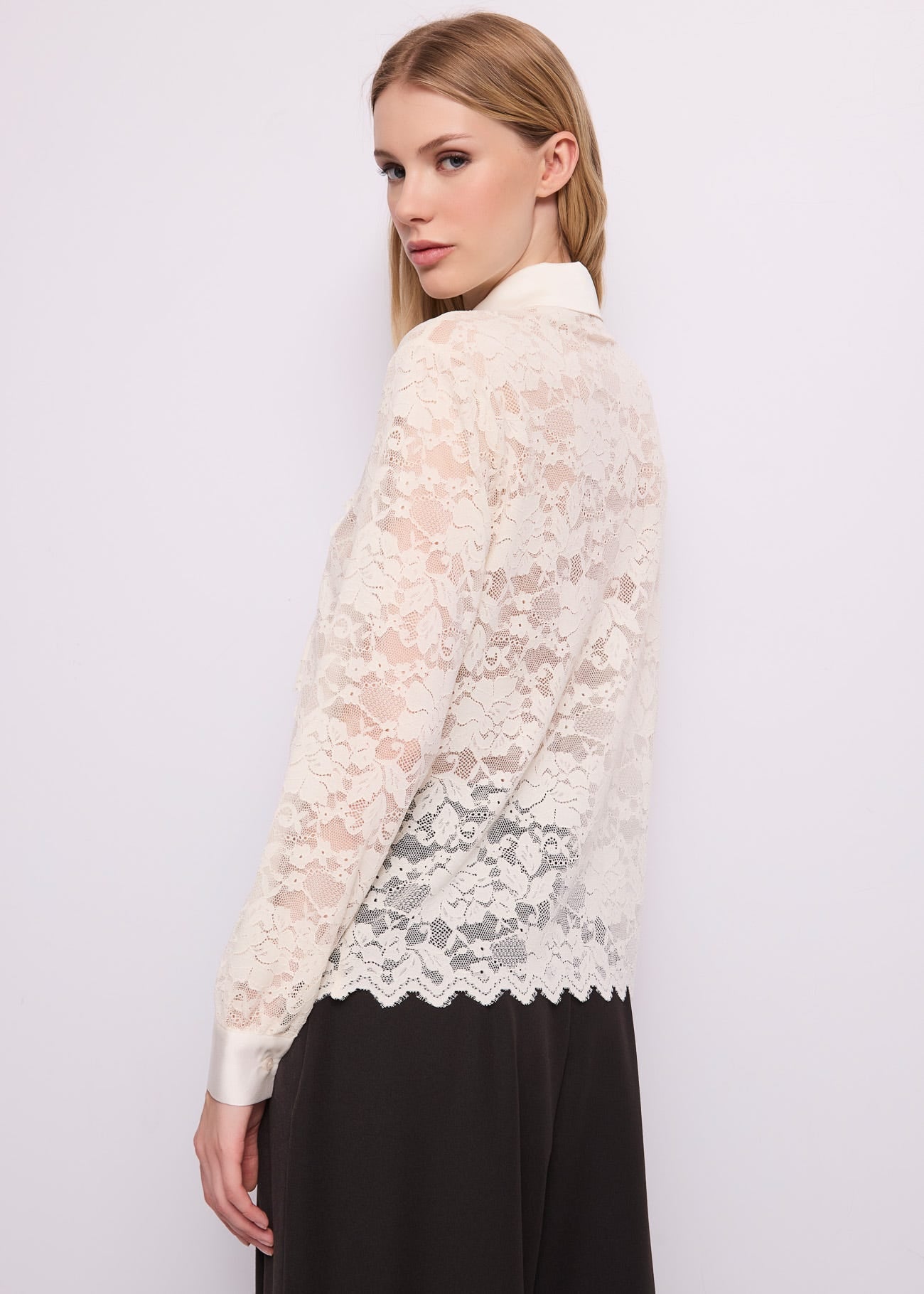 Camicia da donna con rouches