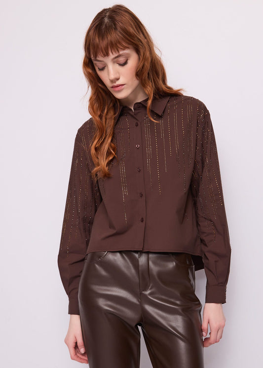 Camicia da donna in popeline con mini borchie