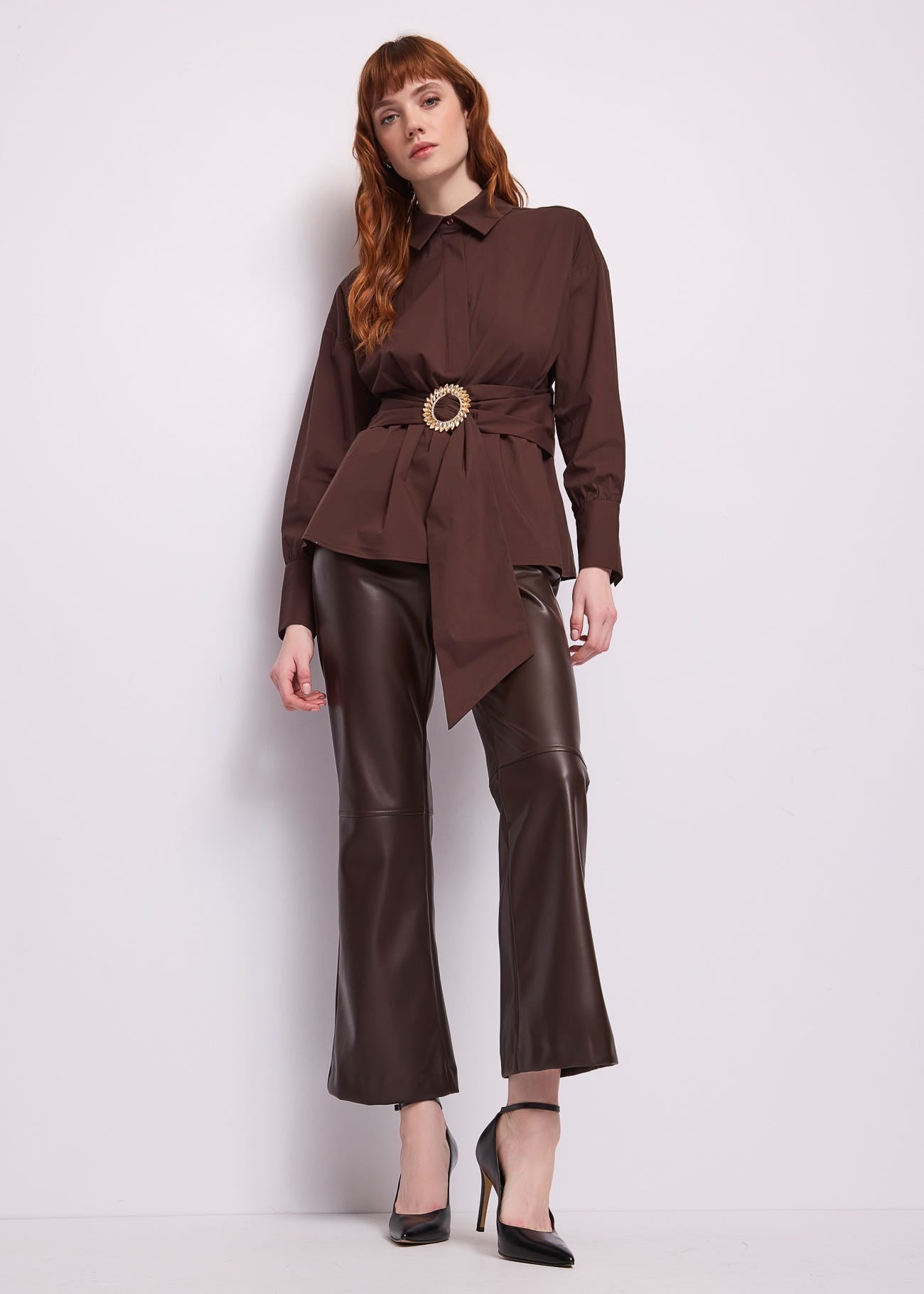 Camicia da donna in popeline con fibbia