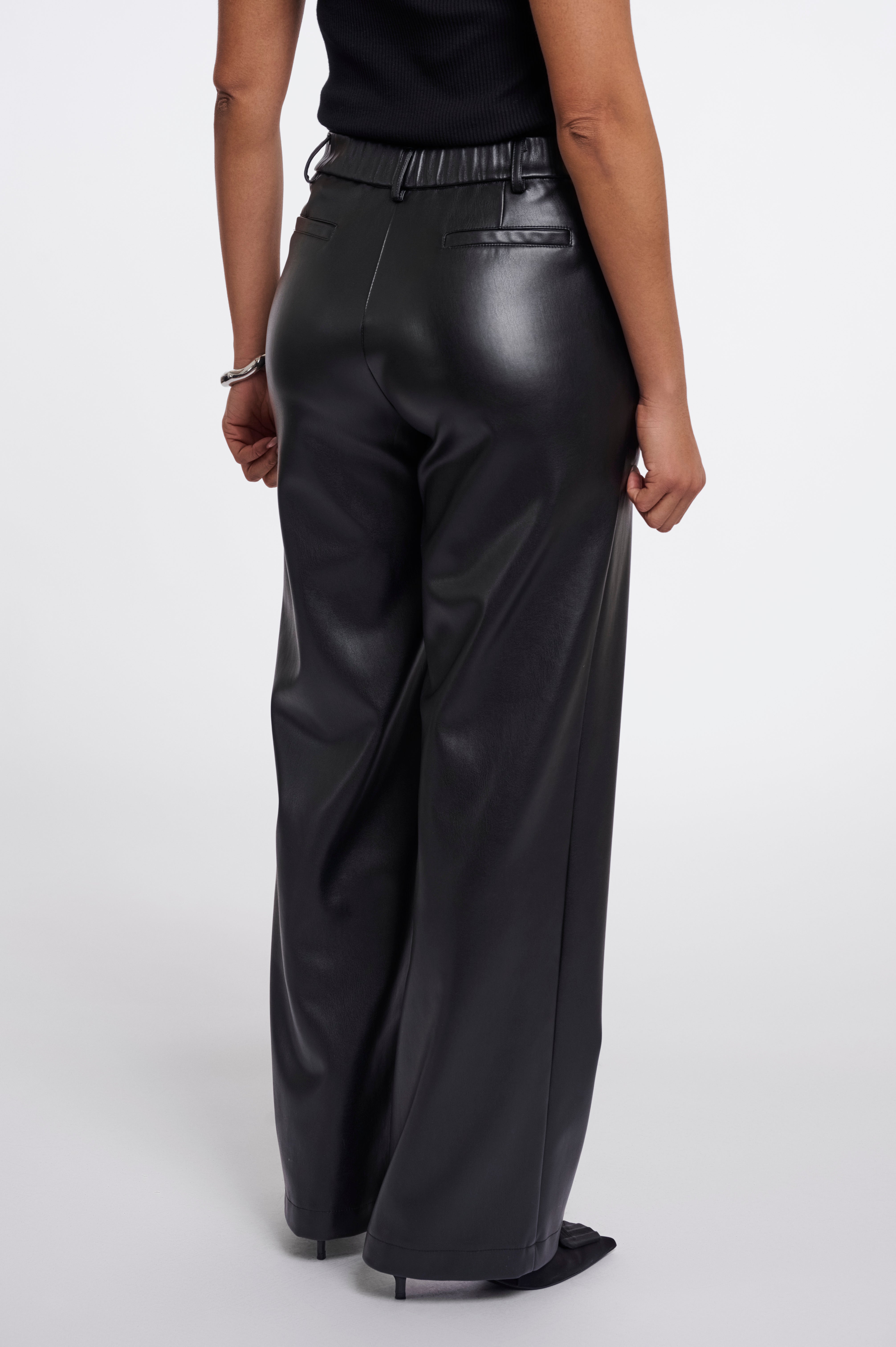 Pantaloni donna art. Georgina regular Rino & Pelle Black