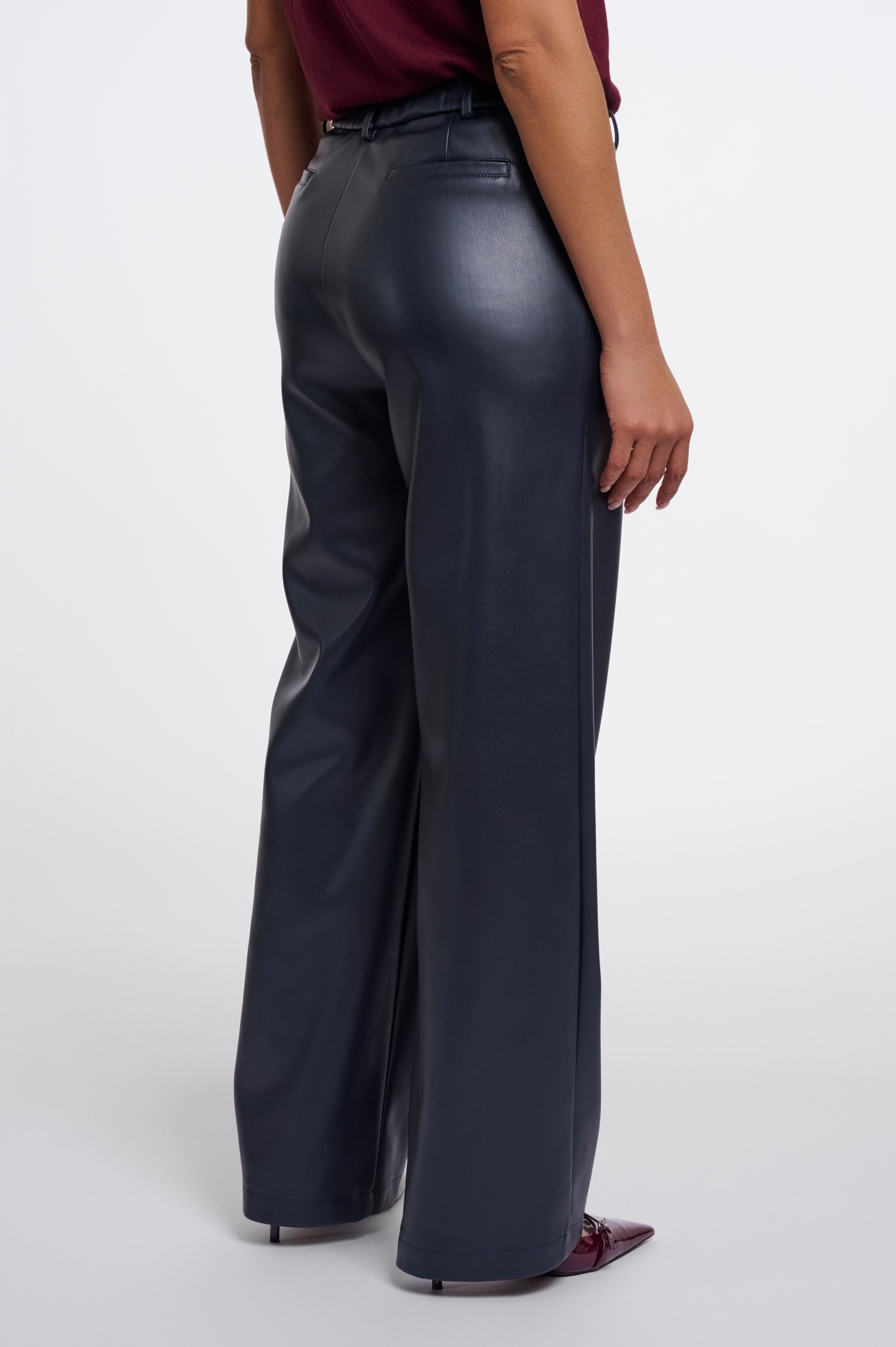 Pantaloni donna art. Georgina short Rino & Pelle Dark navy