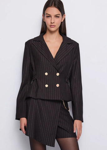 Chaqueta cruzada de raya diplomática - art. 521DD35012 - Denny Rose Otoño Invierno 2025/26