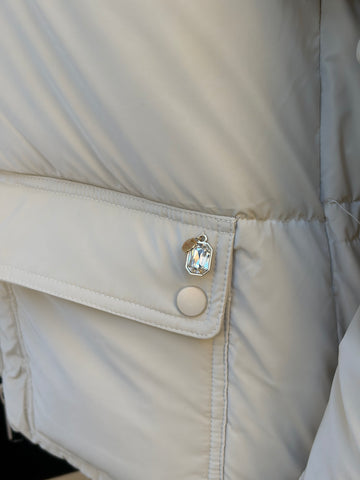 Piumino sintetico corto con cappuccio - art. 521ND35008 - Denny Rose Autunno Inverno 2025/26