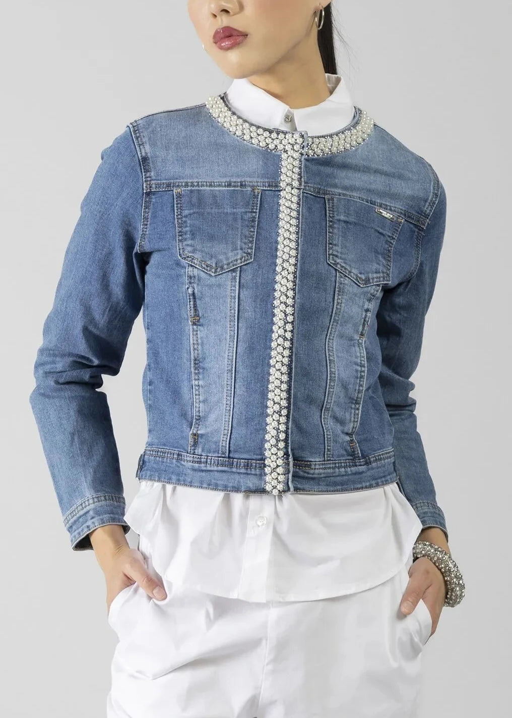 Giubbotto denim perle donna - art. 611ND36002 - Denny Rose Primavera Estate 2026
