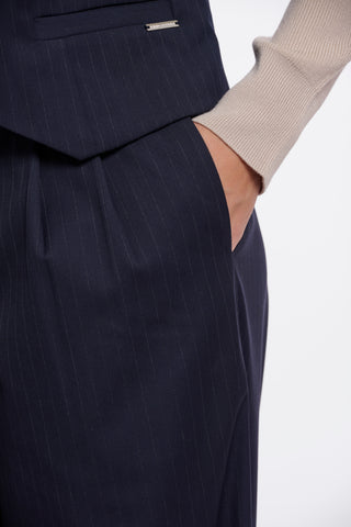 Pantaloni donna art. Jinny short Rino & Pelle Dark navy pinstripe