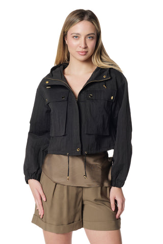 Chaqueta corta BARCELLONA M/L con elástico, capucha, cordón y bolsillos art. RDP2505344012 Mujer Relish Primavera Verano 2025