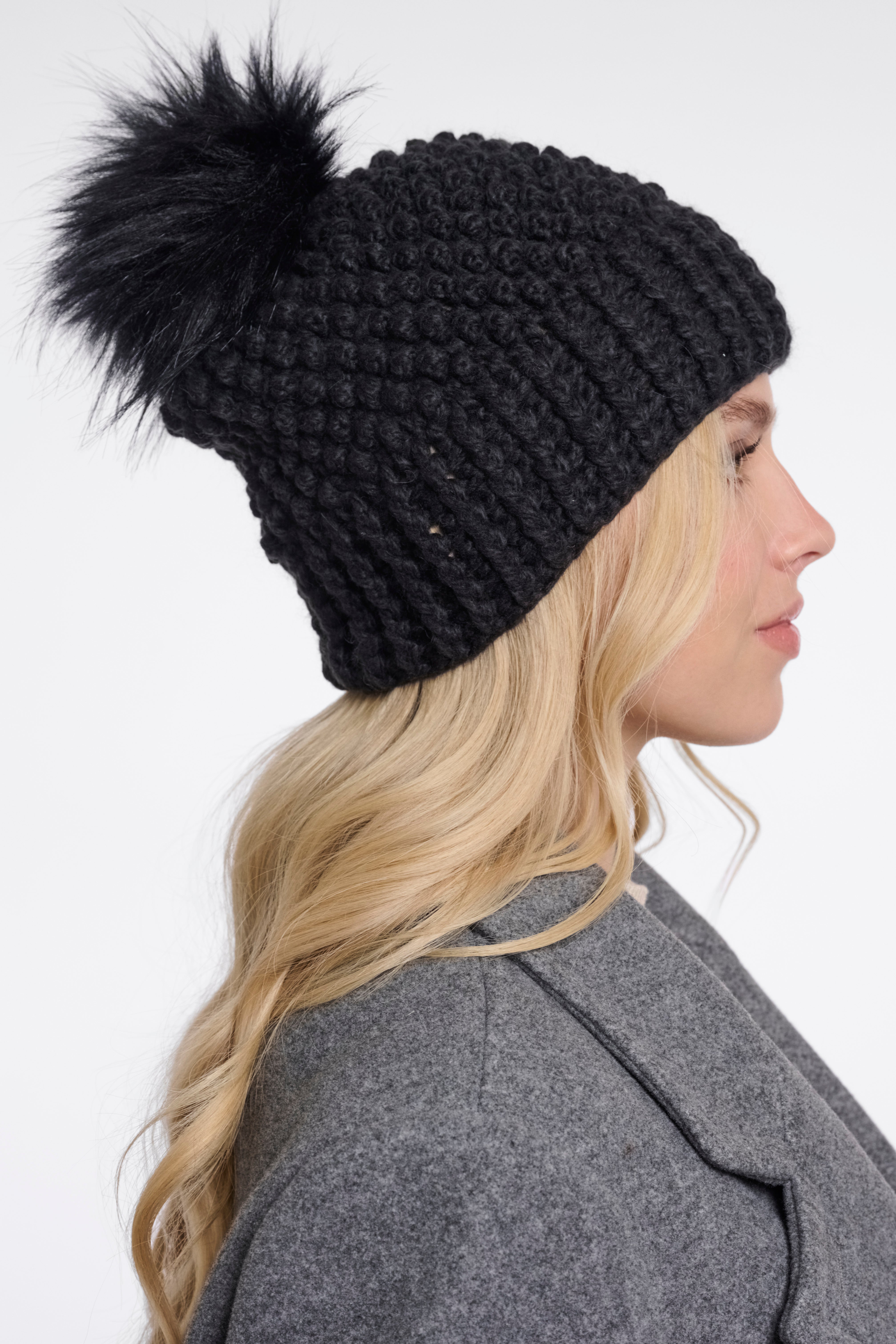 Pompon donna art. Pompon Rino & Pelle Black