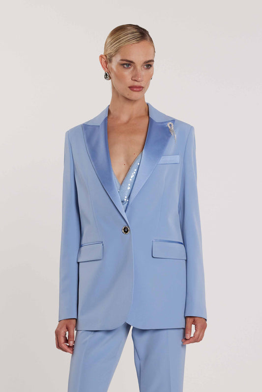 Giacca SATYNE maniche lunghe con un bottone patte più revers e inserti in raso più spilla art. RCP2605006008 Donna Relish Primavera Estate 2026