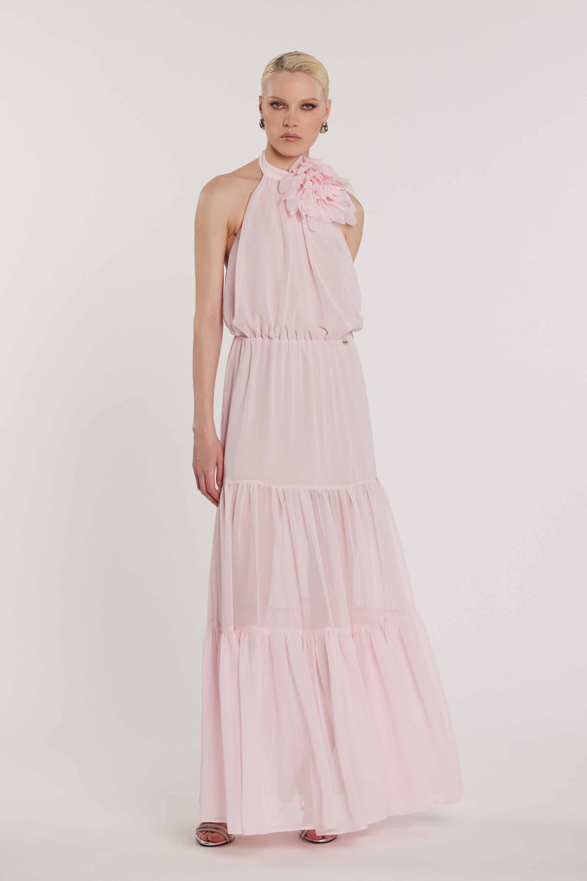 Abito TONIQUE lungo balze applicazione spilla fiore art. RCP2609009020 Donna Relish Primavera Estate 2026