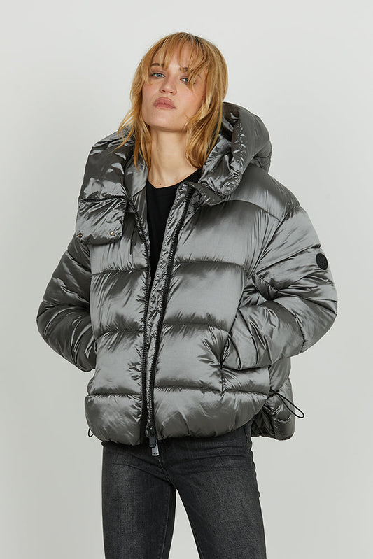 Piumino TONATIUH_A manica lunga asimmetrico con coulisse più cappuccio più zip art. RDA2505010014 Donna Relish Autunno Inverno 2025/2026