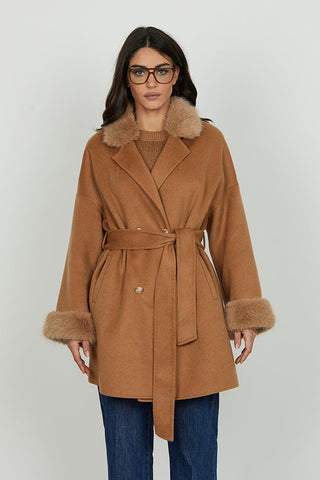 Cappotto VEXAT manica lunga doppio petto con bordi ecopelliccia più tasche più cintura art. RDA2505377034 Donna Relish Autunno Inverno 2025/2026