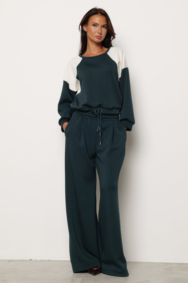 Pantalone ORMA in felpa gamba ampia e ricamo logo art. RDA2507091097 Donna Relish Autunno Inverno 2025/2026