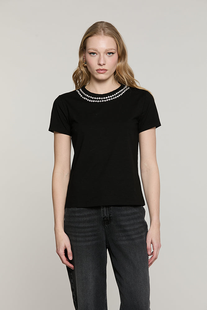 T-shirt NELDEL mezza manica con castoni + pietre - RDA2601016007 - Relish Autunno/Inverno 2026