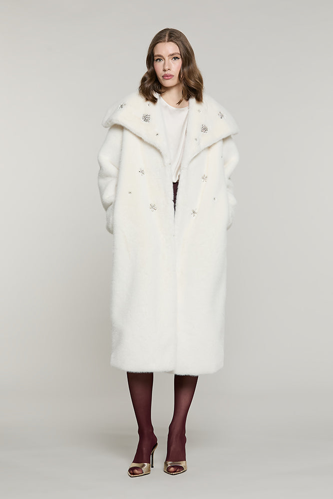 Pelliccia VIRGYN_LONG eco manica lunga con collo ampio + tasche + ganci + castoni + pietre - RDA2605009007 - Relish Autunno/Inverno 2026